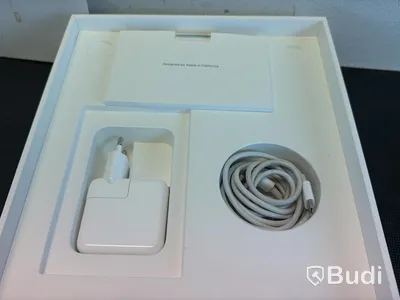 MacBook Air, M1, 8 GB RAM