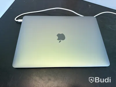 MacBook Air, M1, 8 GB RAM