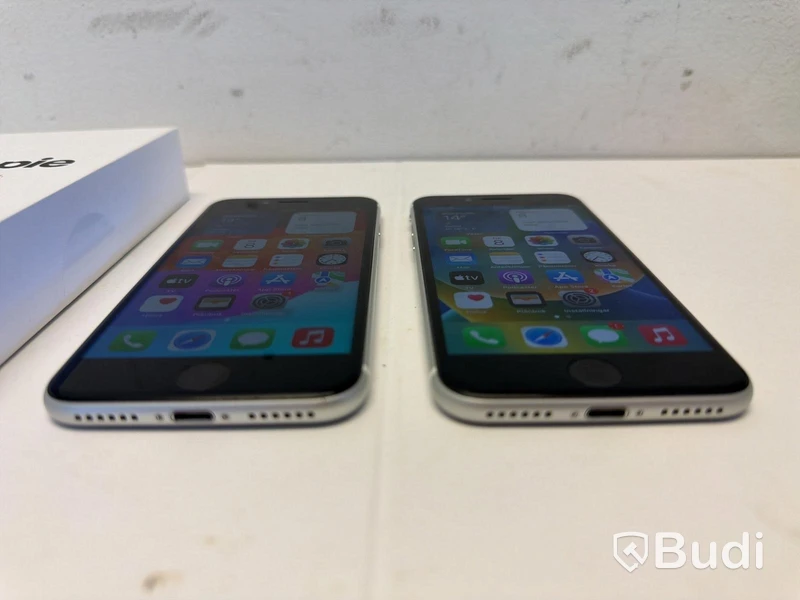 2 st iPhone SE, 64 GB, vit