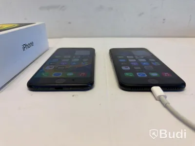 2 st iPhone SE, 64 & 128 GB