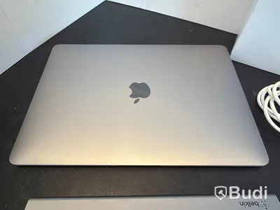 MacBook Air, M1, 8 GB RAM