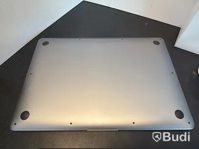 MacBook Air, M1, 8 GB RAM
