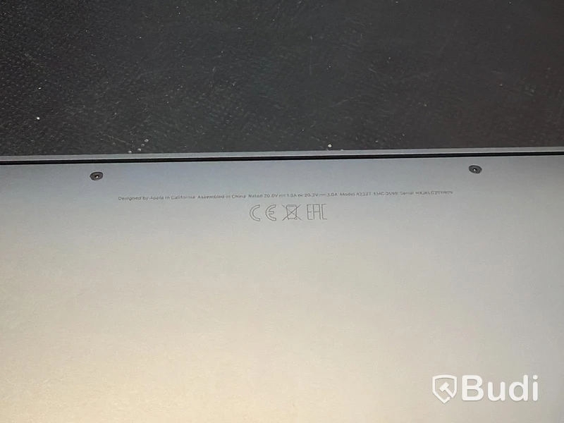 MacBook Air, M1, 8 GB RAM