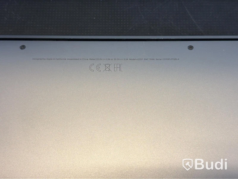 MacBook Air, M1, 8 GB RAM
