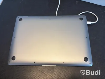 MacBook Air, M1, 8 GB RAM