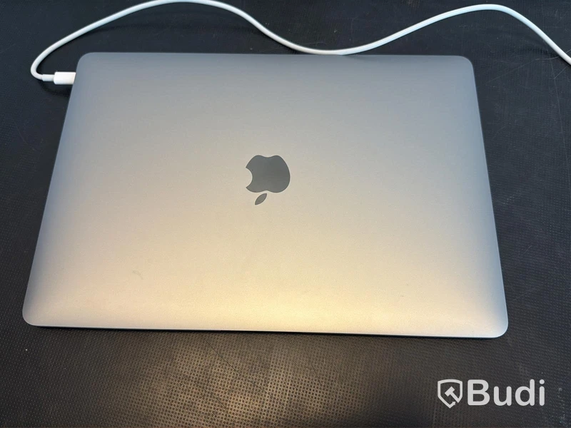 MacBook Air, M1, 8 GB RAM