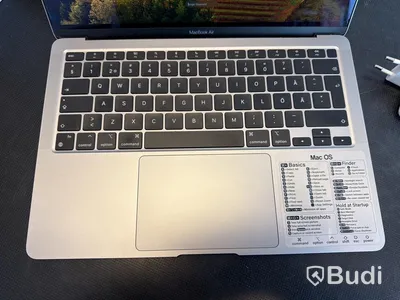 MacBook Air, M1, 8 GB RAM