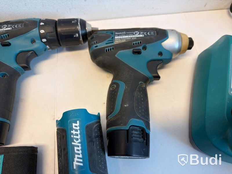 2 Makita drill/drivers, circular saw, etc.