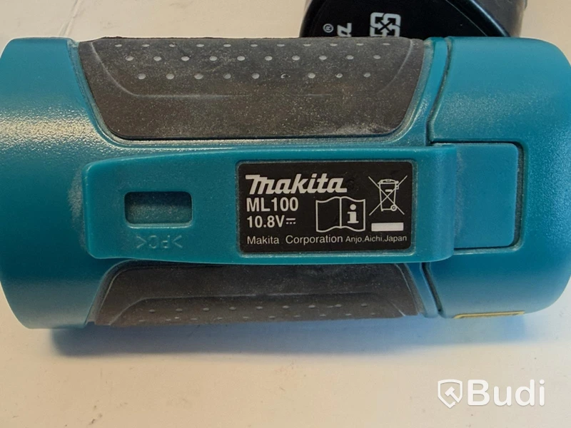 2 Makita drill/drivers, circular saw, etc.
