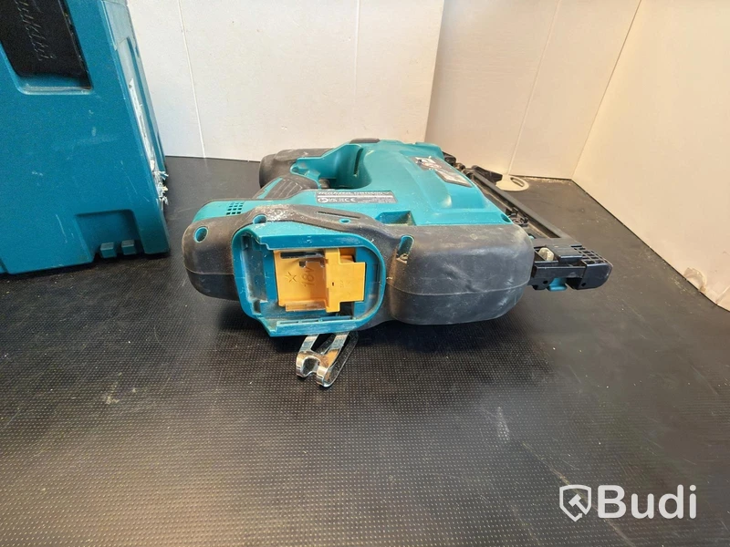 Spikpistol Makita DBN500ZJ, 18V LXT