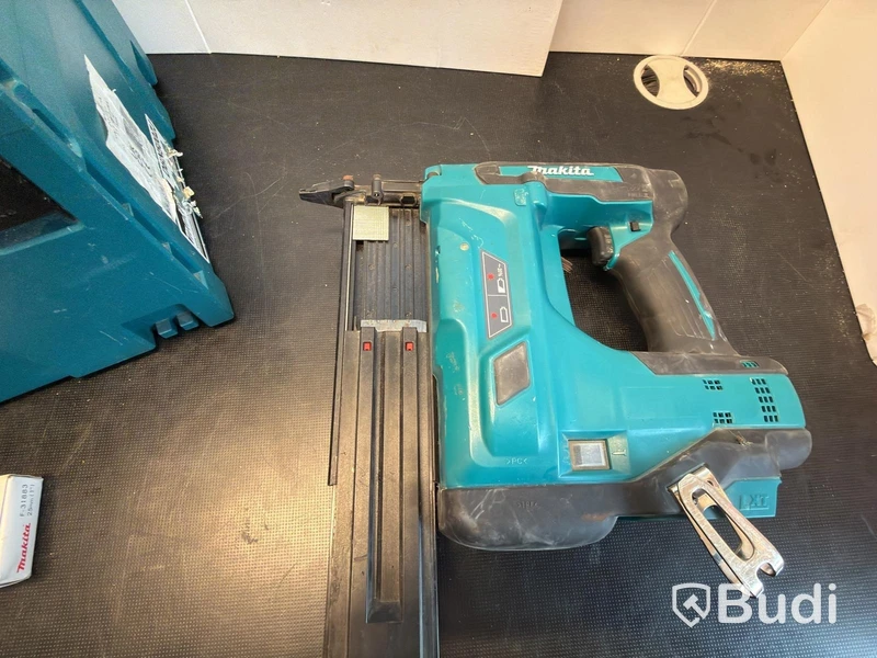 Spikpistol Makita DBN500ZJ, 18V LXT