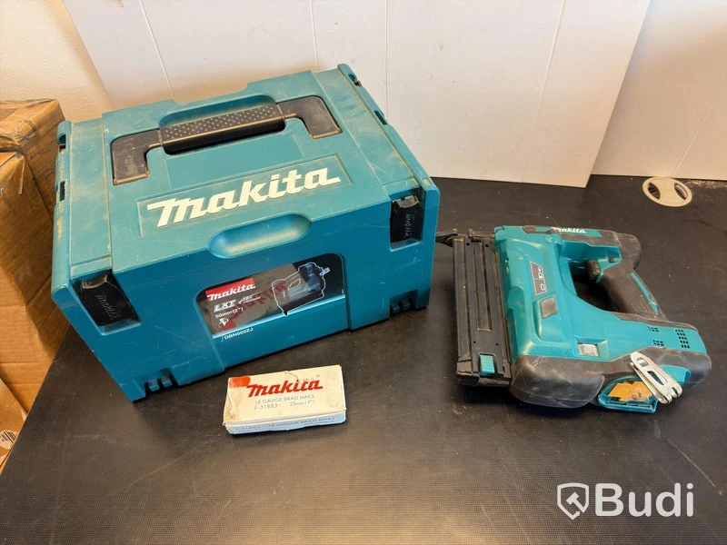 Spikpistol Makita DBN500ZJ, 18V LXT