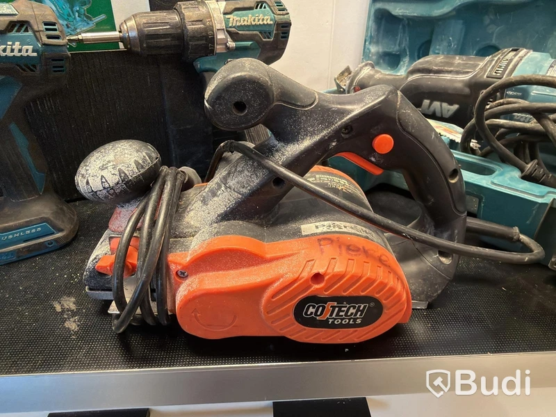 Reciprocating saw, power planer, circular saw, etc.