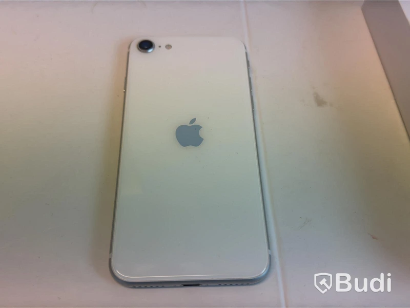 iPhone Apple SE, iOS 18.5, 100 % batterihälsa
