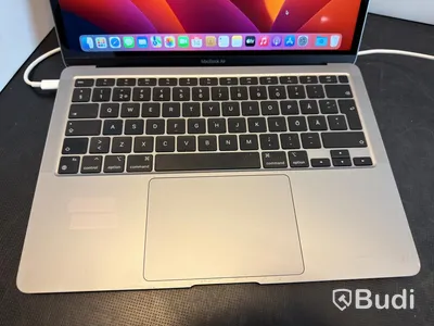 MacBook Air M1, 2020, 8 GB RAM
