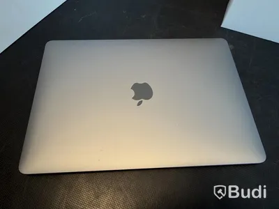MacBook Air M1, 2020, 8 GB RAM