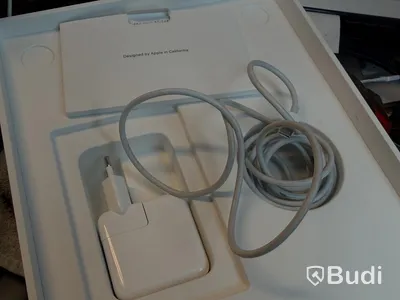 MacBook Air M1, 2020, 8 GB RAM