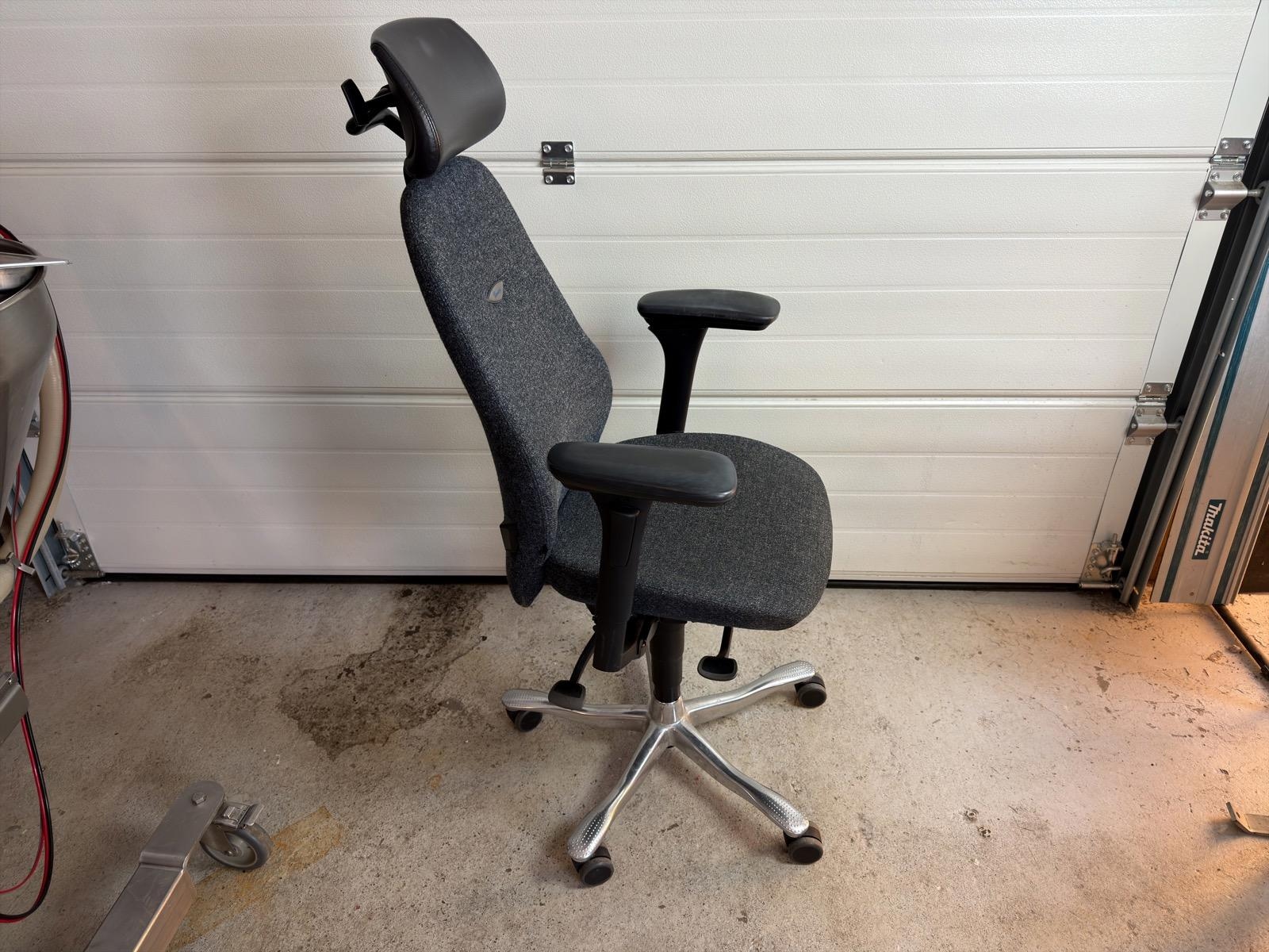 Kontorsstol, grå textil