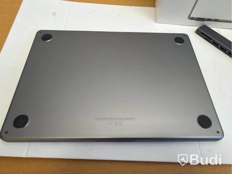 Laptop Apple MacBook Air, M2, 8 GB RAM