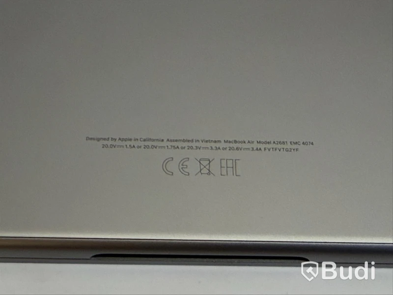 Laptop Apple MacBook Air, M2, 8 GB RAM