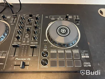 Pioneer DDJ-RB DJ controller