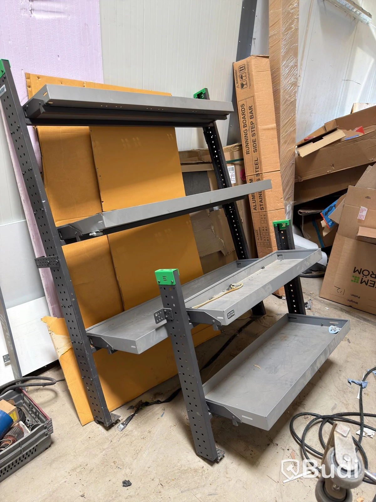2 vehicle shelving units, System Edström