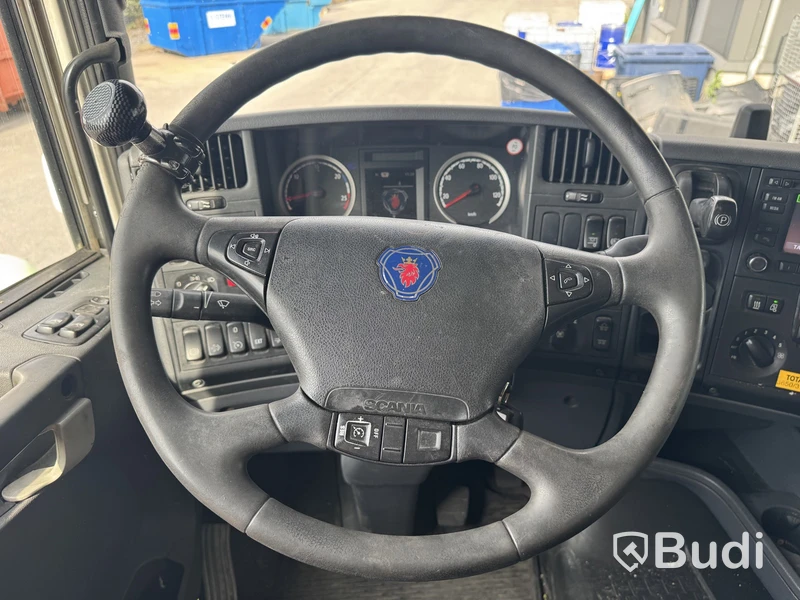 Delivery truck Scania R370 6x2-4 -2016