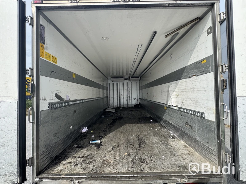 Delivery truck Scania R370 6x2-4 -2016