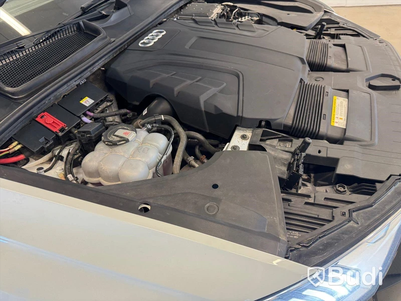 Audi Q8 50 TDI Quattro TipTronic | 36431 mil | 2019