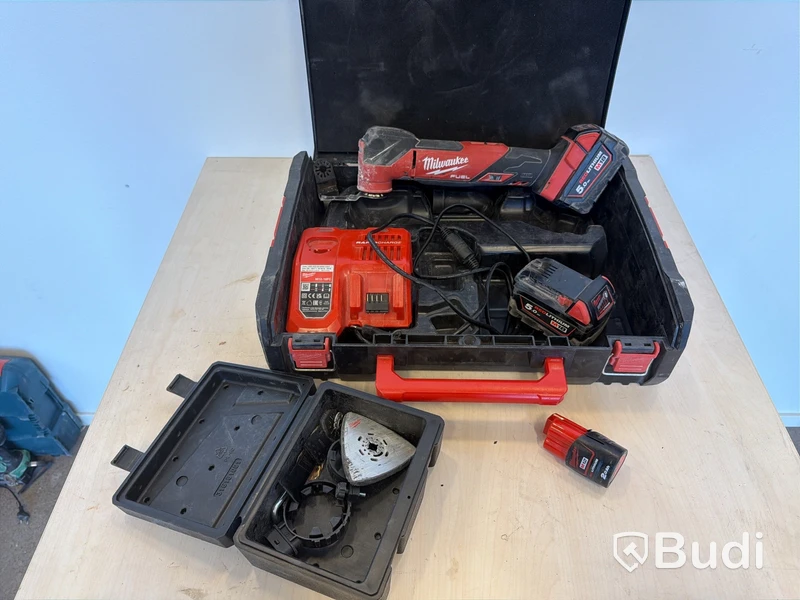 Milwaukee multimaskin
