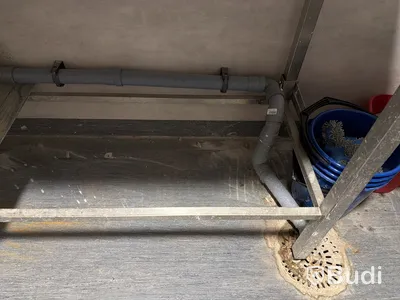 Rostfri diskbänk