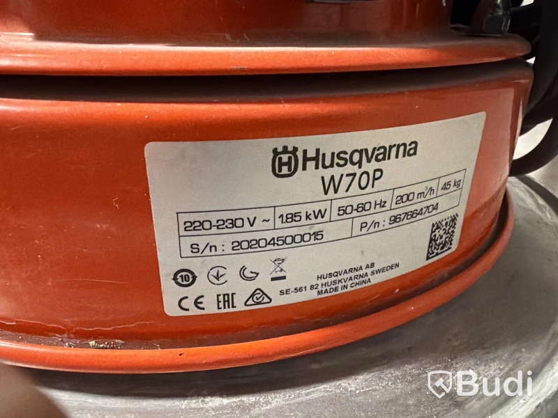 Våtsug med pump Husqvarna W70P