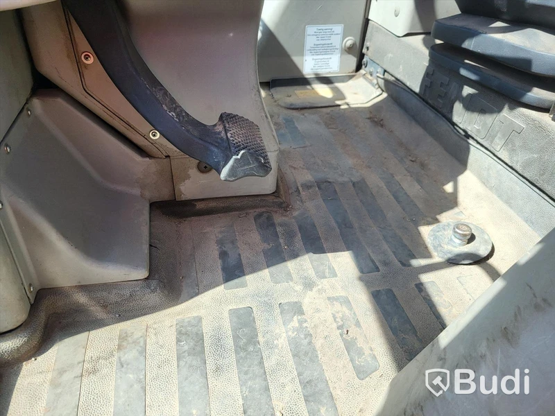 Traktor Fendt 820 Vario TMS med dubbelmontage - 2009