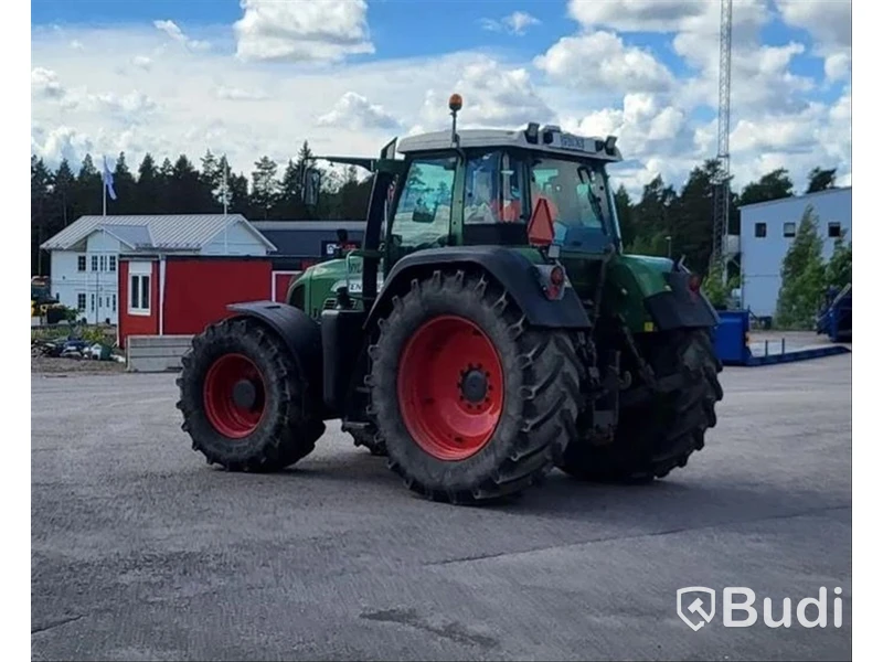 Traktor Fendt 820 Vario TMS med dubbelmontage - 2009