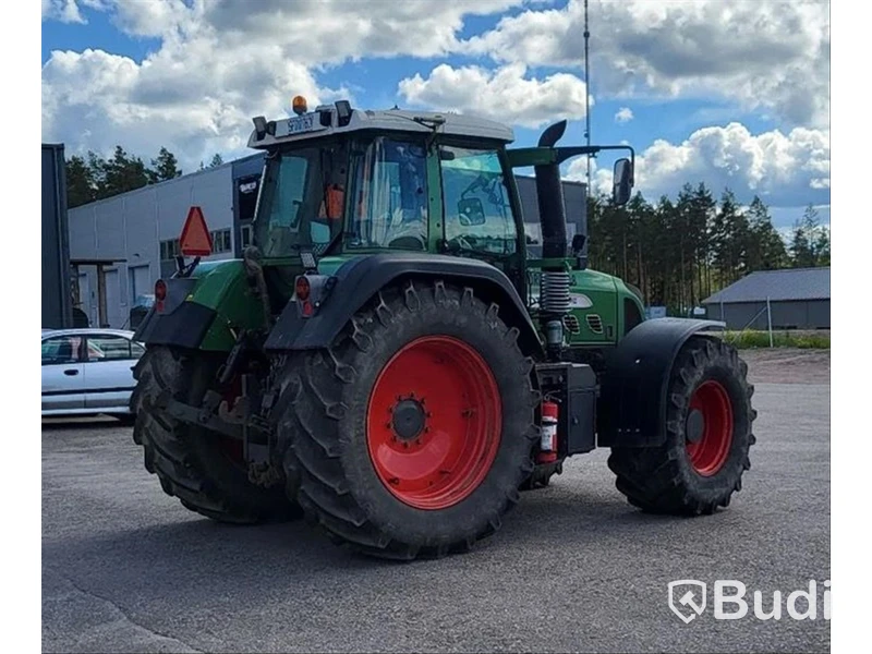 Traktor Fendt 820 Vario TMS med dubbelmontage - 2009
