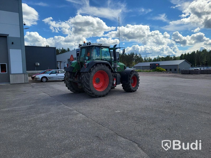Traktor Fendt 820 Vario TMS med dubbelmontage - 2009