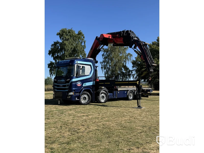 Site Cabin Truck Scania R500 12.7 8x2-6 -2018 | Palfinger 135