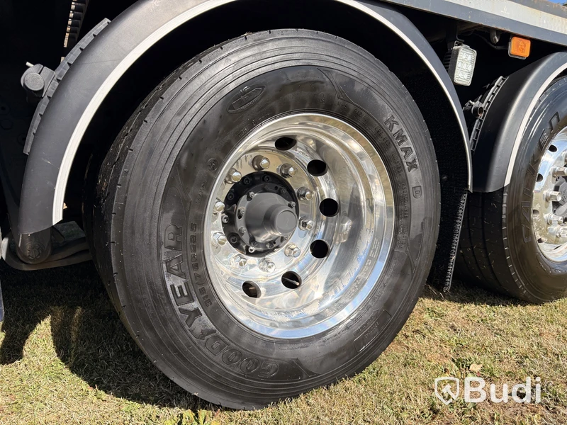 Site Cabin Truck Scania R500 12.7 8x2-6 -2018 | Palfinger 135