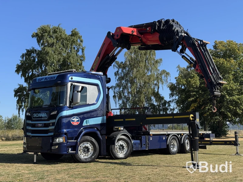 Site Cabin Truck Scania R500 12.7 8x2-6 -2018 | Palfinger 135