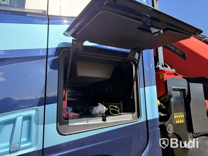 Site Cabin Truck Scania R500 12.7 8x2-6 -2018 | Palfinger 135