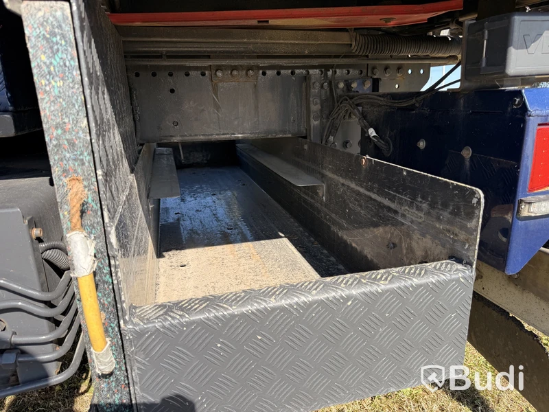 Site Cabin Truck Scania R500 12.7 8x2-6 -2018 | Palfinger 135