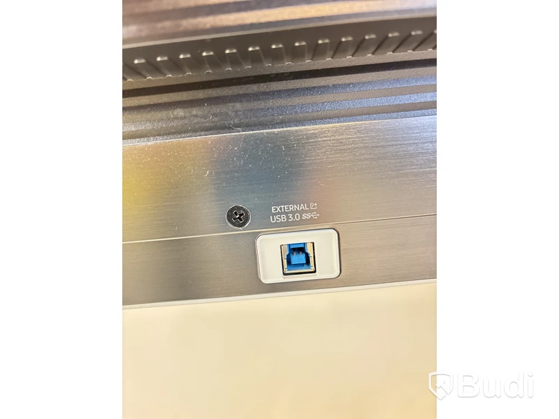Skärm Samsung Flip, WM85B 85 tum touchskärm inkl. TV-ställ på hjul