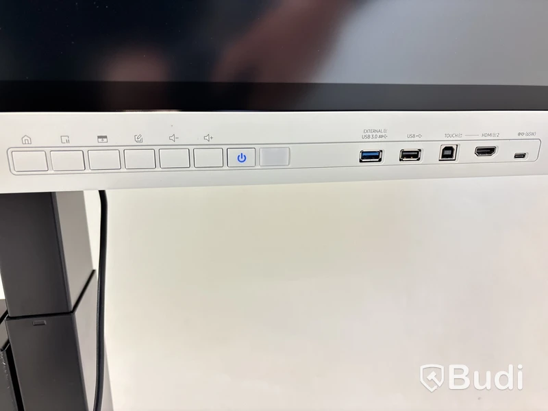 Skärm Samsung Flip, WM85B 85 tum touchskärm inkl. TV-ställ på hjul