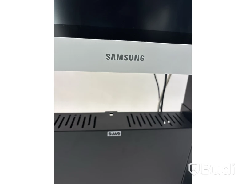 Skärm Samsung Flip, WM85B 85 tum touchskärm inkl. TV-ställ på hjul