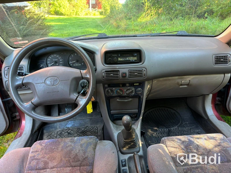 Personbil TOYOTA COROLLA -1998 | BENSIN Full s-bok