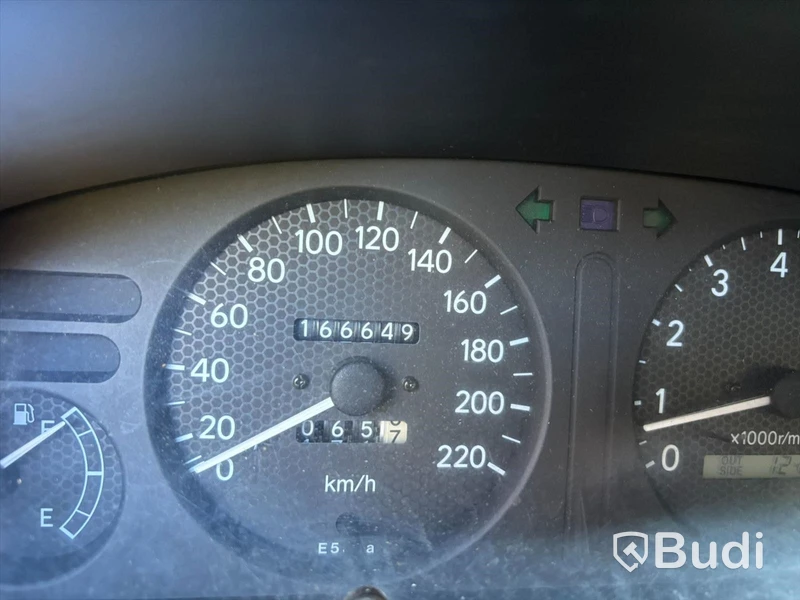 Personbil TOYOTA COROLLA -1998 | BENSIN Full s-bok