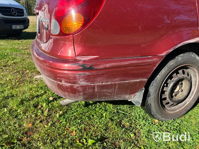Personbil TOYOTA COROLLA -1998 | BENSIN Full s-bok