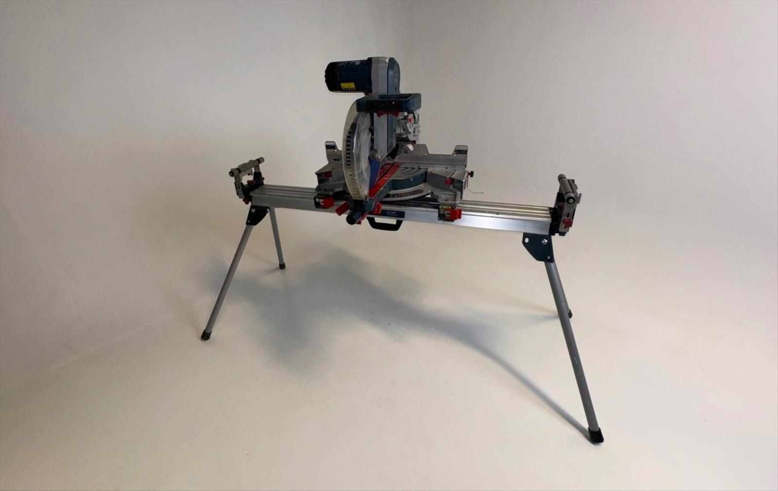 Kap- och gersåg Bosch Professional GCM 12 GDL inkl. stativ