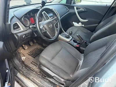 Opel Astra 1.4 Turbo -2010