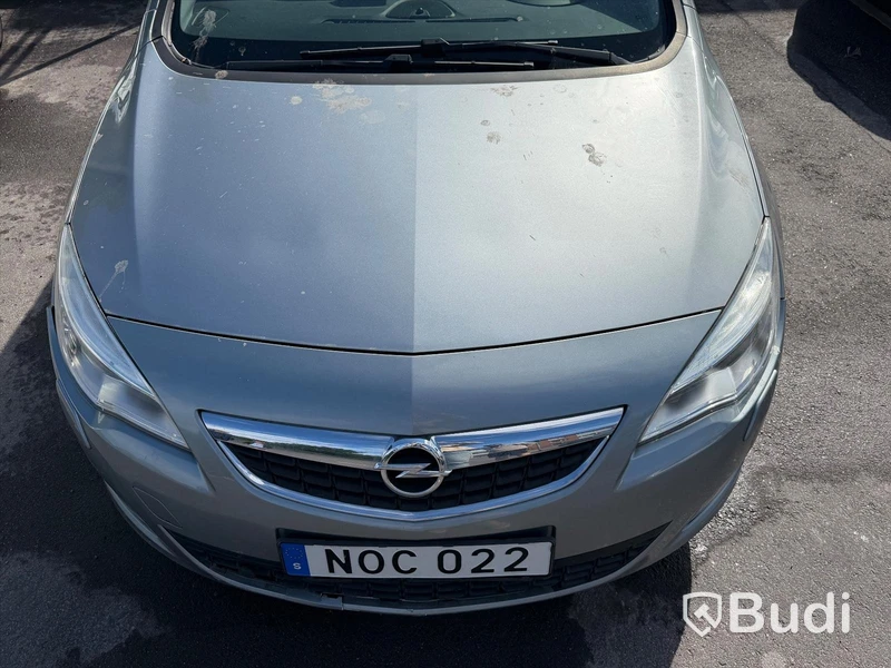 Opel Astra 1.4 Turbo -2010